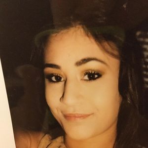 Meet your Posher, Veronica